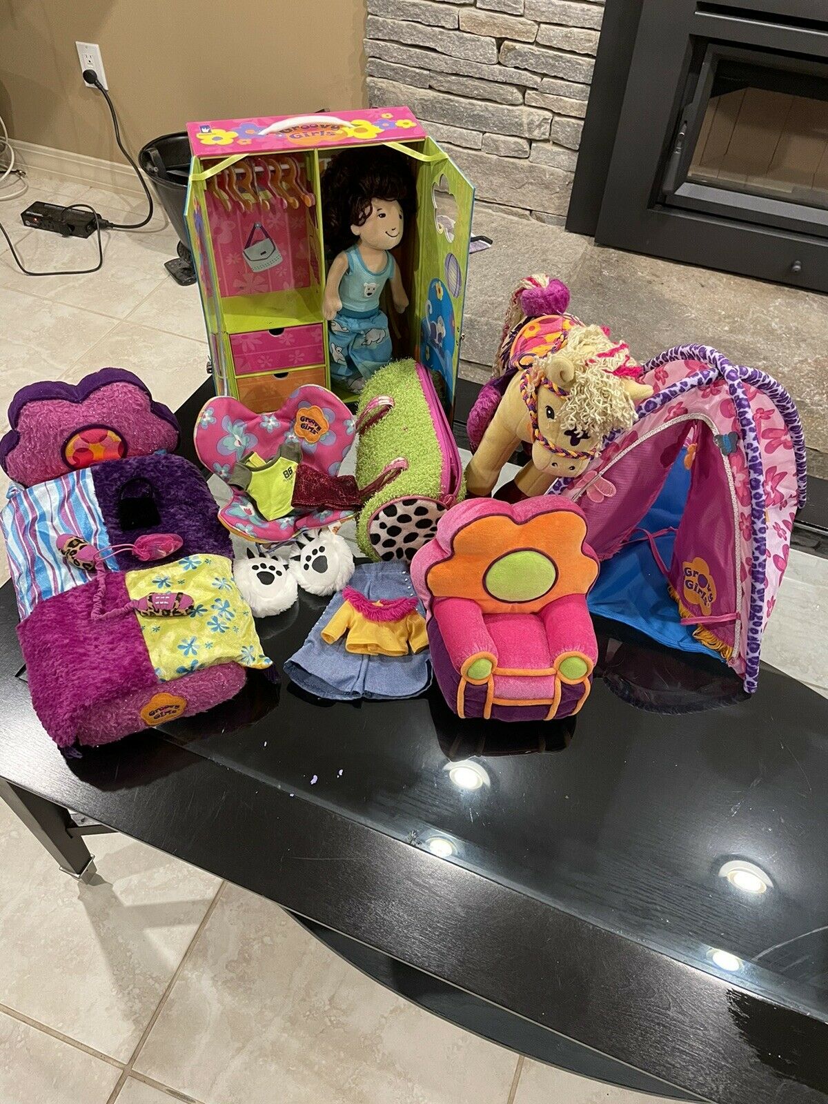 Groovy Girls Lot Tent/closet/chair/horse/bed/purse/clothes/shika Doll